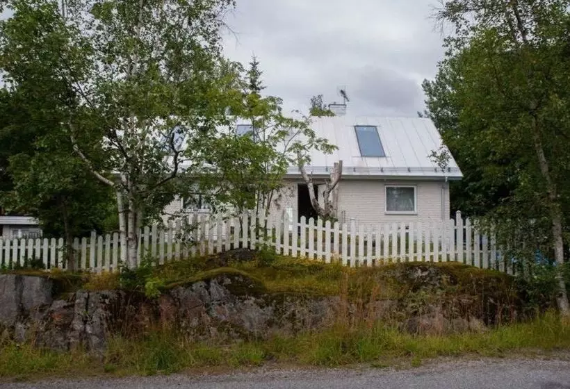 Trollbacken Vandrarhem  Hostel