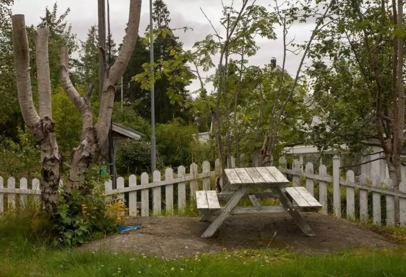 Trollbacken Vandrarhem  Hostel