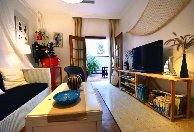 مبيت وإفطار Casa Emblematica Armonia