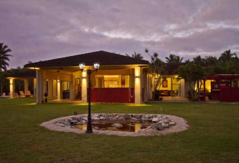 تختخواب و صبحانه Rarotonga S Fishing Lodge Gt S