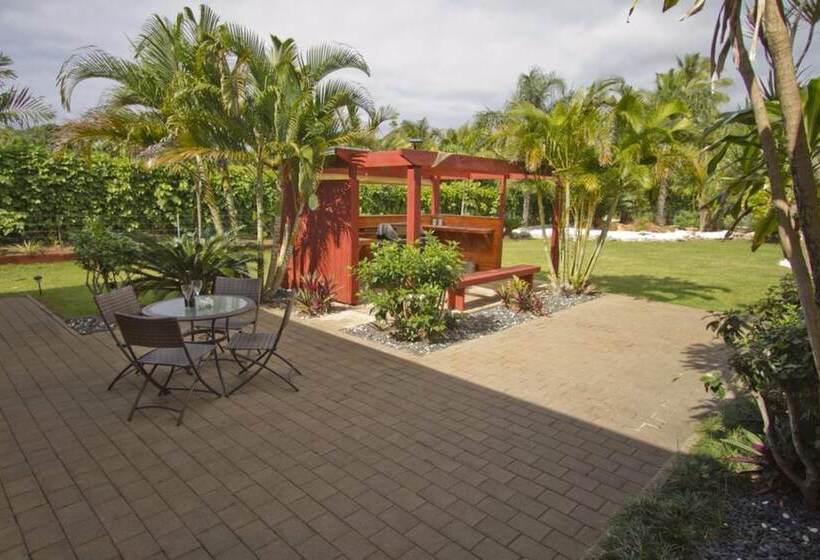 تختخواب و صبحانه Rarotonga S Fishing Lodge Gt S