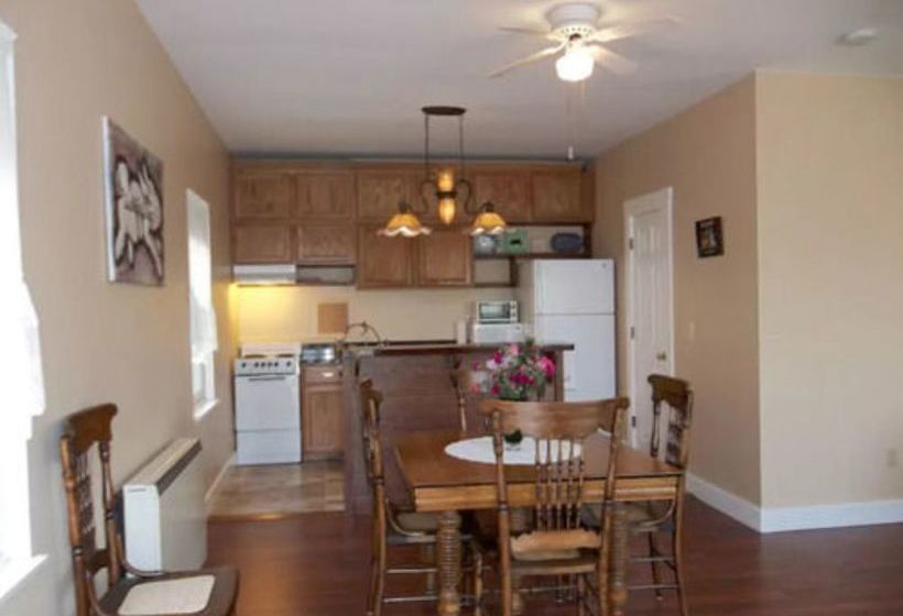 Bunny Trail Guest House