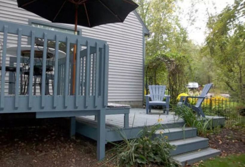 Bunny Trail Guest House