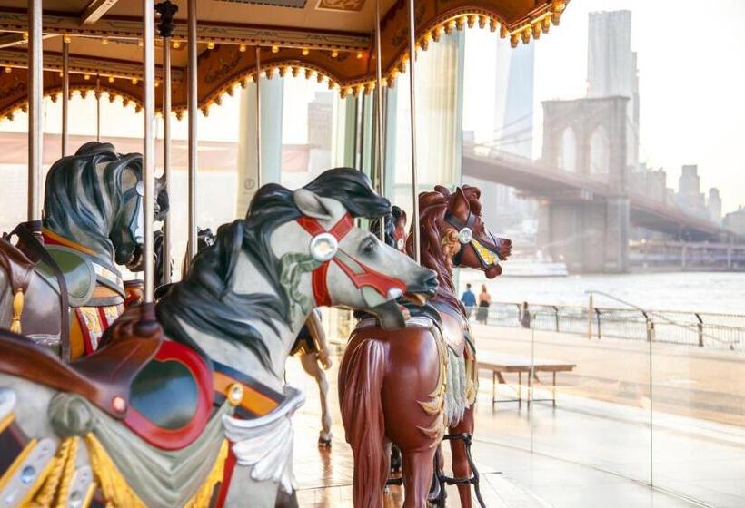 1 Hotel Brooklyn Bridge