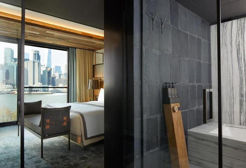 1 Hotel Brooklyn Bridge