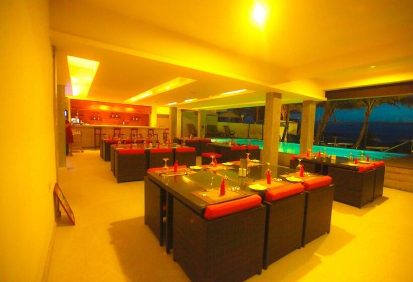 Beacon Beach Hotel Negombo
