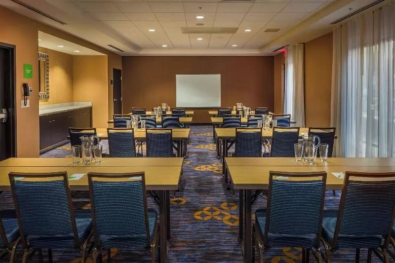 ホテル Courtyard By Marriott Reno Downtown/riverfront