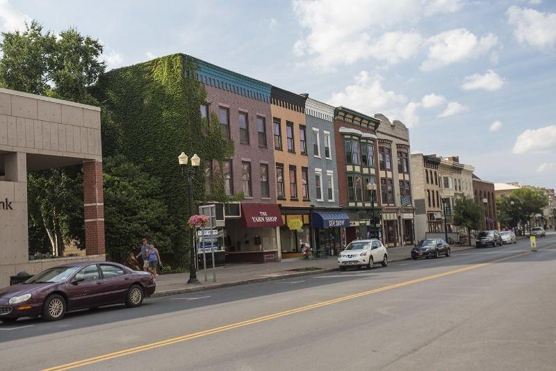 فندق Fairfield Inn & Suites By Marriott Geneva Finger Lakes