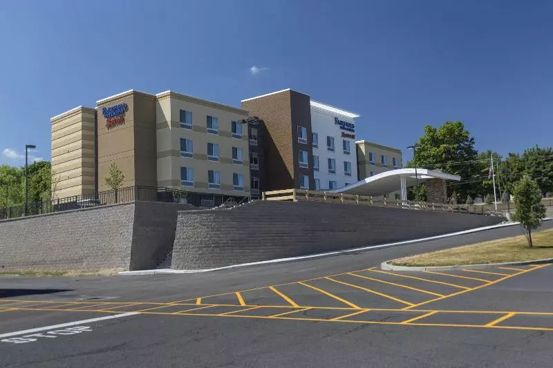 ホテル Fairfield Inn & Suites By Marriott Geneva Finger Lakes