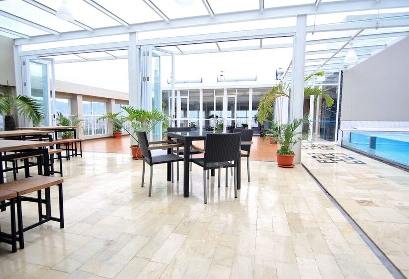 בית מלון כפרי Grand Tebu