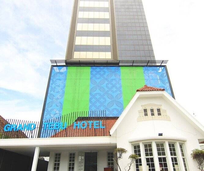 בית מלון כפרי Grand Tebu