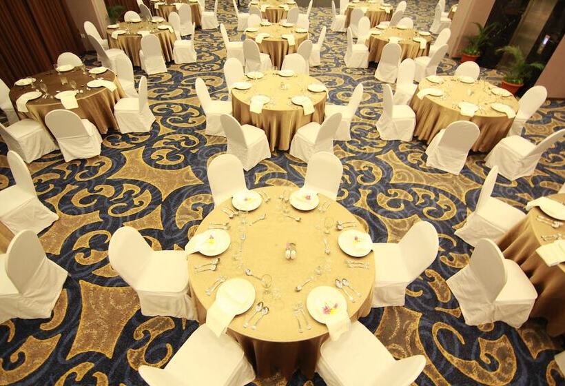 בית מלון כפרי Grand Tebu