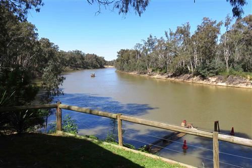 酒店 Moama Riverside Holiday Park