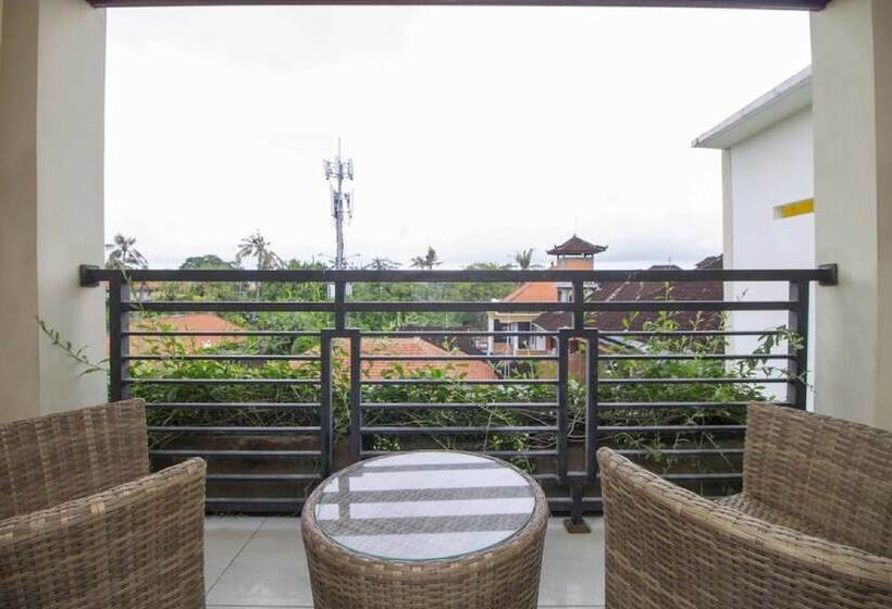 فندق Reddoorz At Benesari 2 Legian