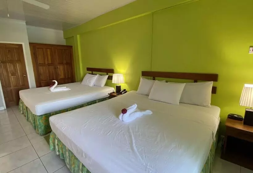 Hotelli Rovanel S Resort And Conference Centre