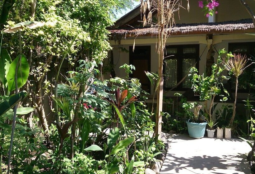 فندق Rumah Purnama