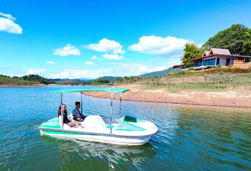 ホテル The Sanctuary Nam Ngum Beach Resort