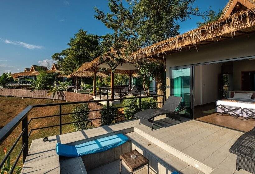 ホテル The Sanctuary Nam Ngum Beach Resort