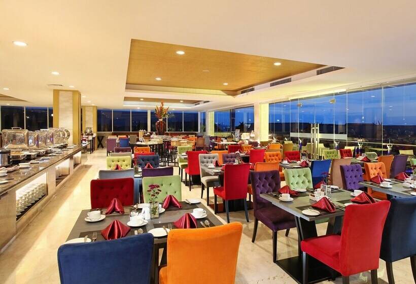 Swiss Belhotel Makassar