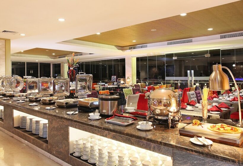 Swiss Belhotel Makassar