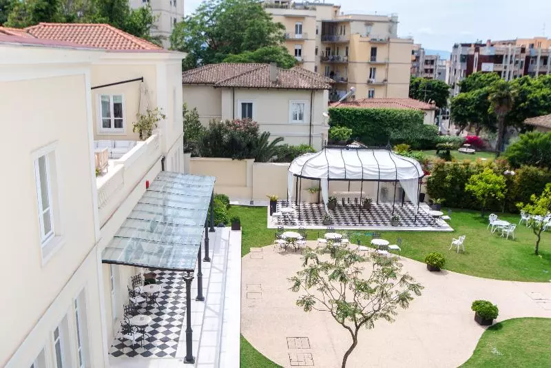 Hotelli Villa Fanny