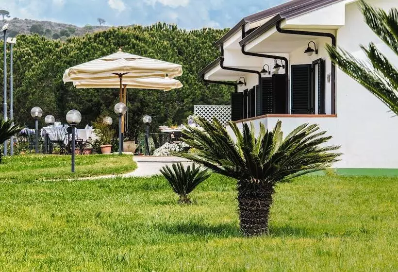 ホテル Villa Maredona