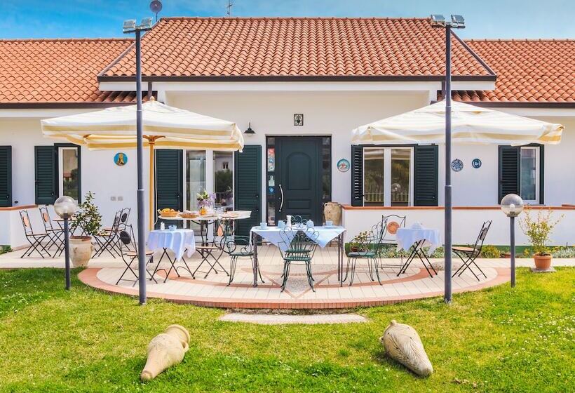 Отель Villa Maredona