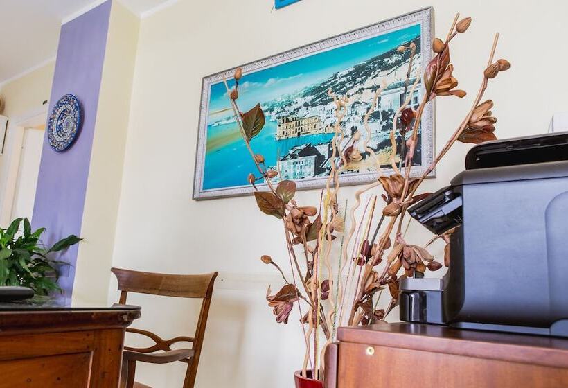 Отель Villa Maredona