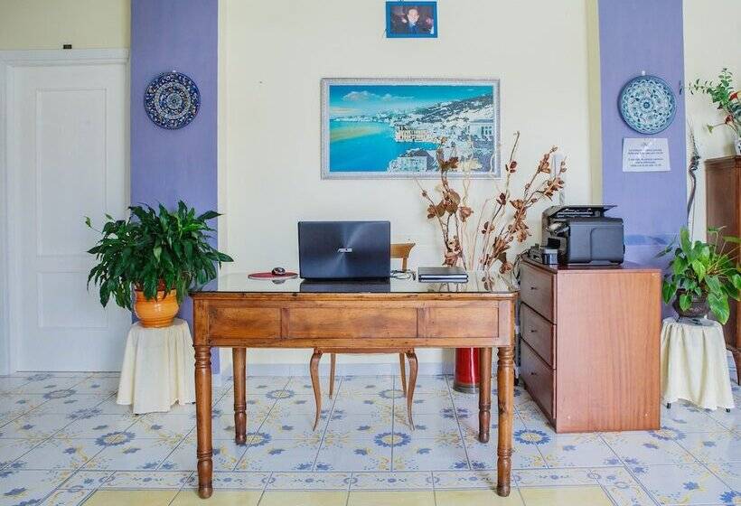 Отель Villa Maredona