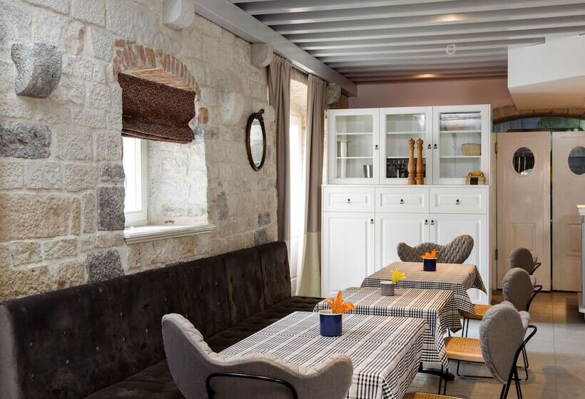 فندق Xii Century Heritage