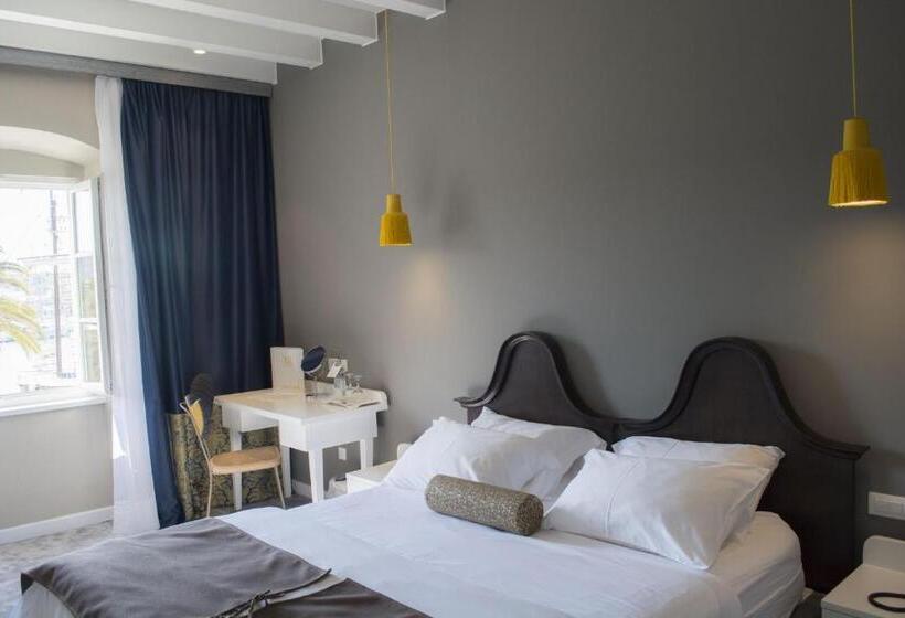 فندق Xii Century Heritage