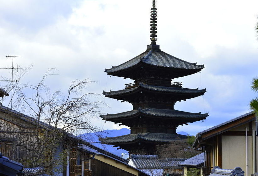Kiyomizu Sannenzaka Guesthouse