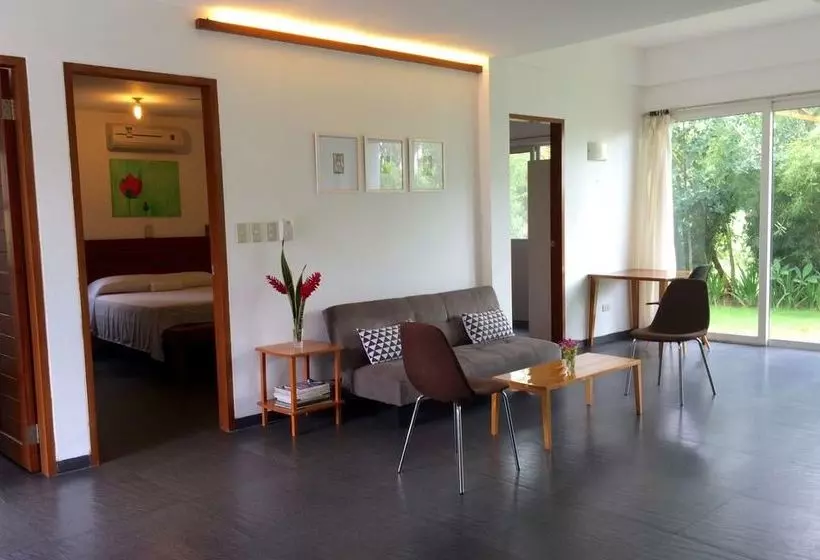 Marpas Apartments