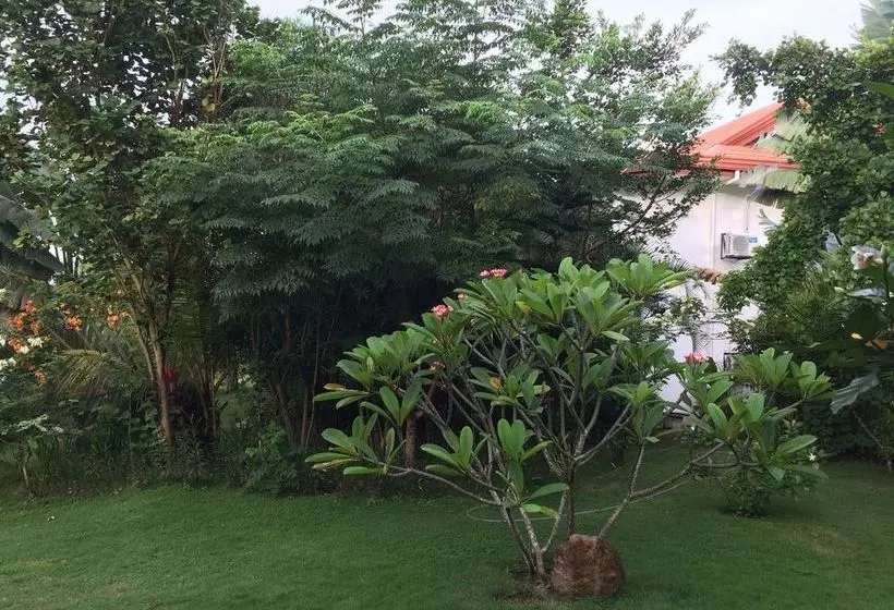 Marpas Apartments