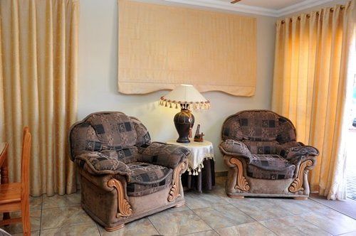 פנסיון Agros Guest House