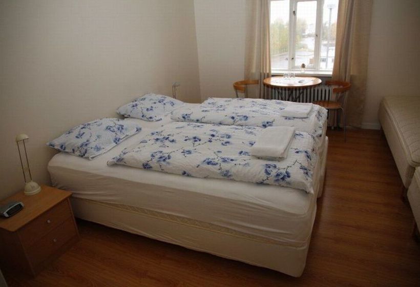 پانسیون Akurinn Guesthouse