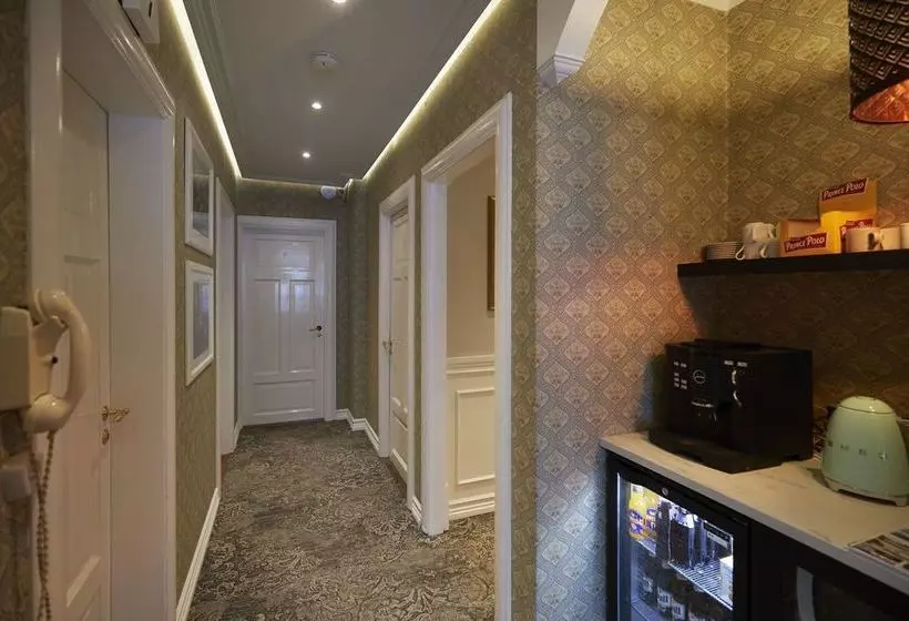 پانسیون Akurinn Guesthouse