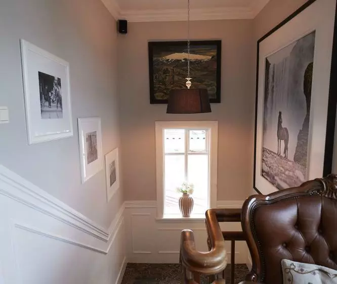 پانسیون Akurinn Guesthouse