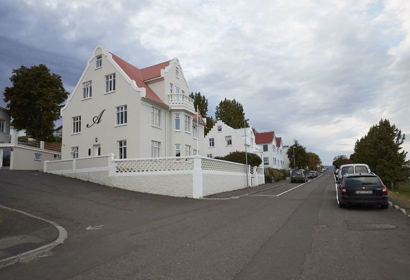 پانسیون Akurinn Guesthouse