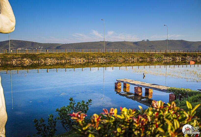 פנסיון On The Estuary