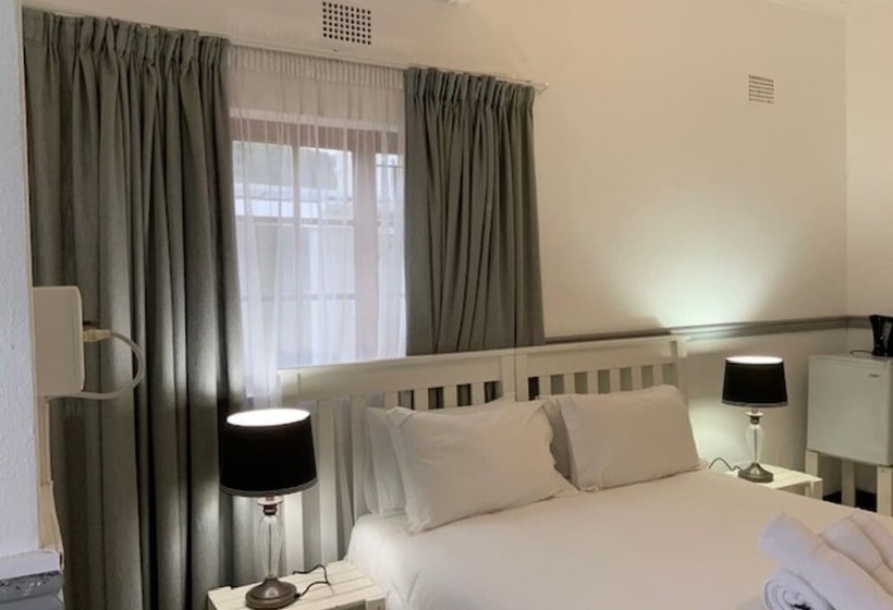 פנסיון On The Estuary