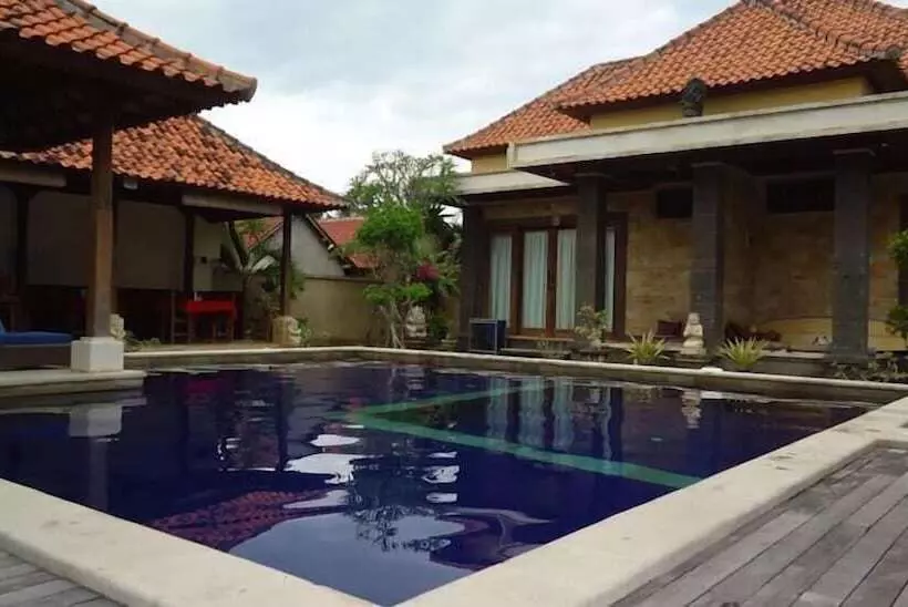 پانسیون Pondok Baruna Garden