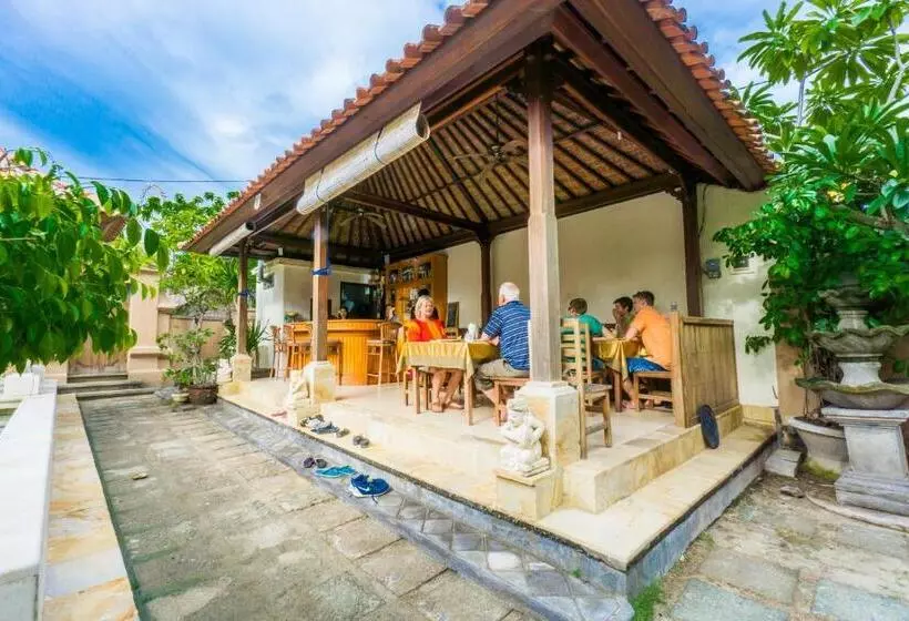 پانسیون Pondok Baruna Garden