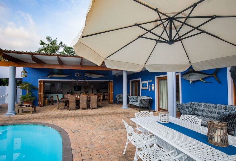 펜션 Turtle Bay Lodge