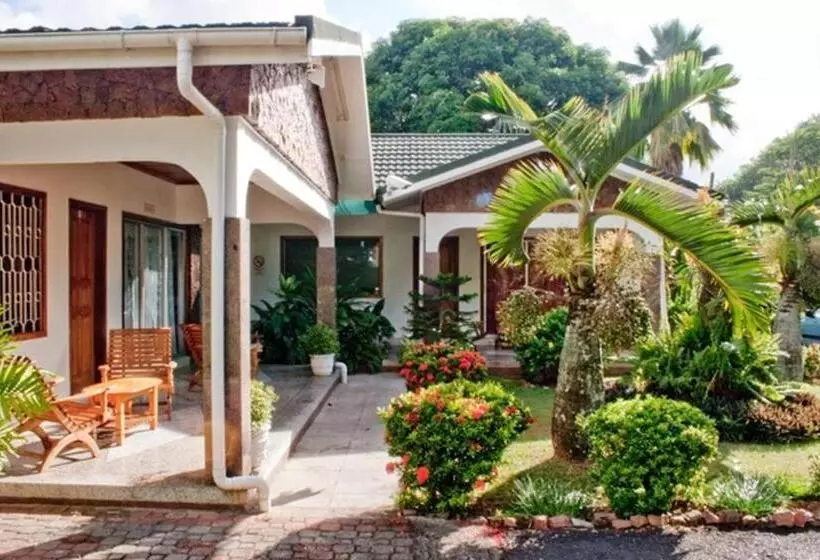 پانسیون Villa De Roses