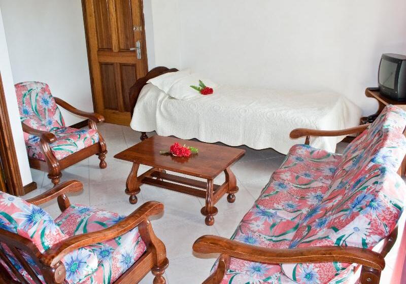 پانسیون Villa De Roses