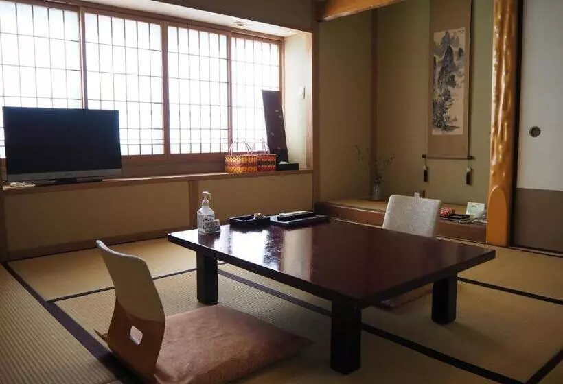 Ryokan Ryoso Yufuin Yamadaya