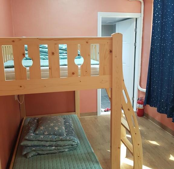 Sai Guesthouse Hostel