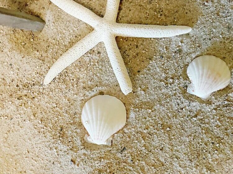 5th East Hall Bed & Breakfast