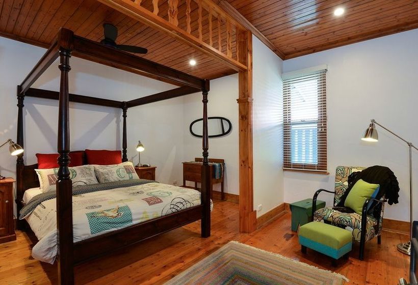 مبيت وإفطار Trafalgar Premium Vintage Suites